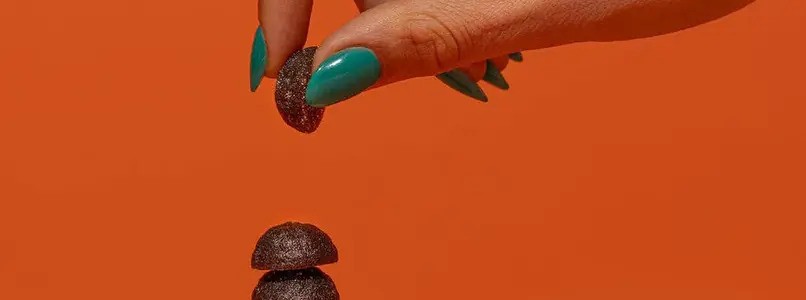 consuming-tips-of-fruit-chews