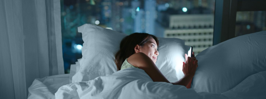 How Blue Light Affects Your Eyes & How To Protect Them